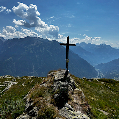 Pian Segno - Passo Bareta - Punto di Larescia - Olivone