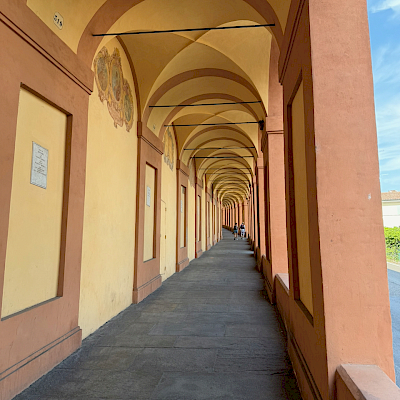 Zum Sanctuario San Luca Bologna